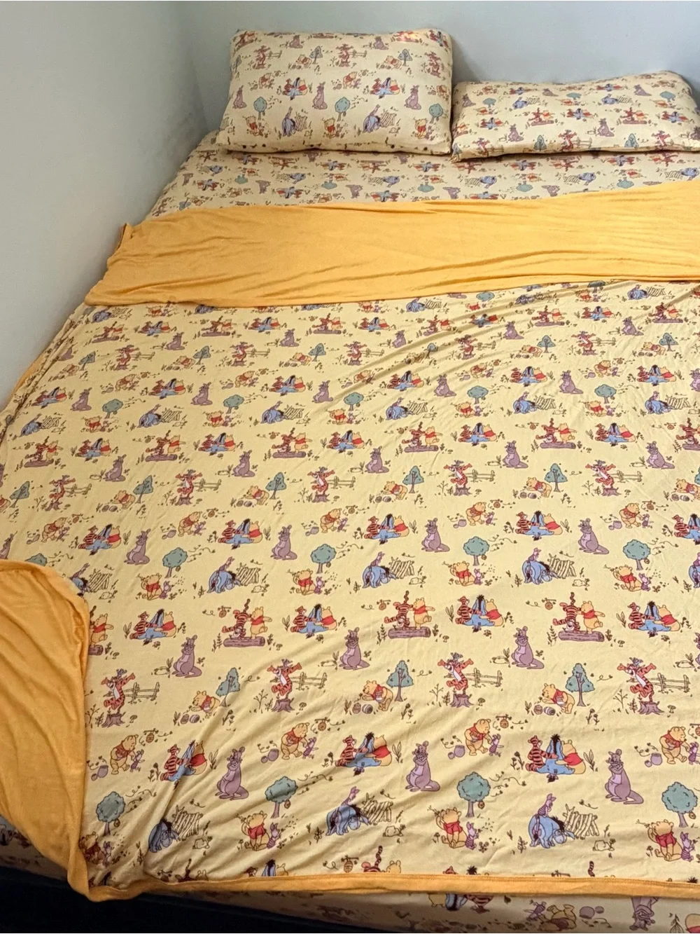 customized little sleepies Winnie the Pooh 4 pieces set new set for queen bed